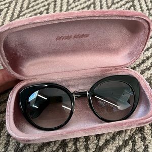Cat eye Miu Miu sunglasses